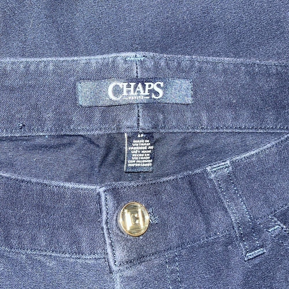 CHAPS Navy Blue Straight Leg Pants Size 4 Petite - Picture 3 of 3